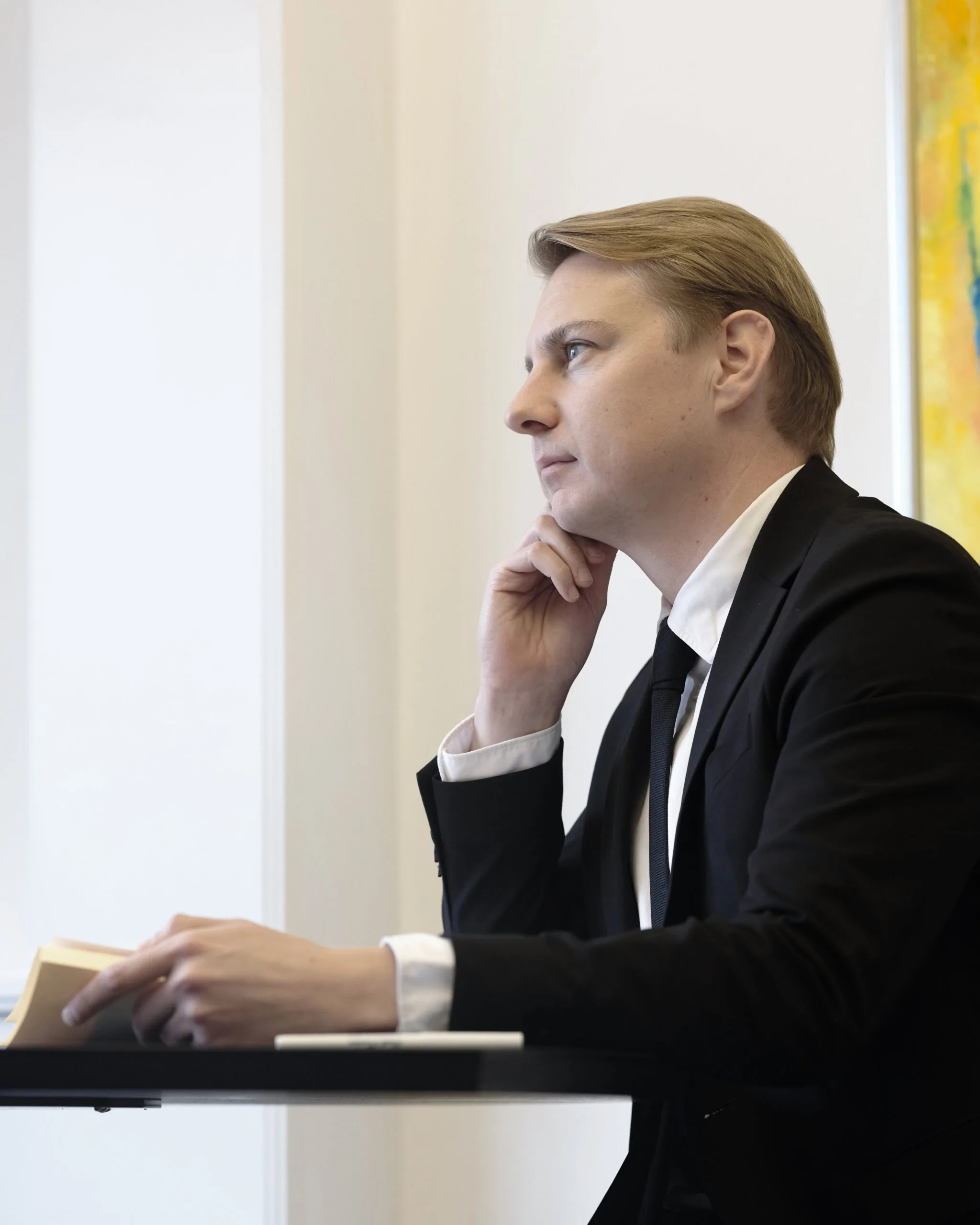 Tænksom advokat Lad vores team skabe resultater for jeres virksomhed.